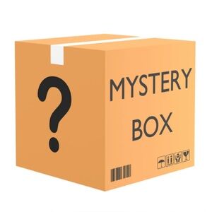 Under Armour Boys size 10 mystery box